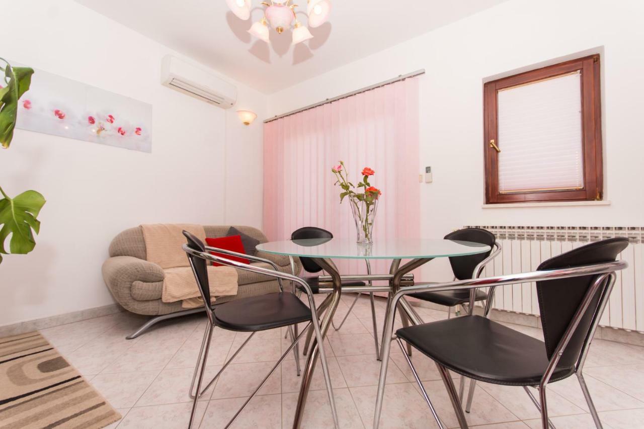 Apartman Mina Trogir Ngoại thất bức ảnh